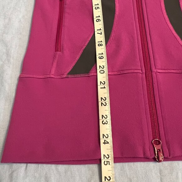lululemon Define Jacket Size 6 Magenta Pink Black Full Zip Thumbholes Logo Women - Picture 8 of 8